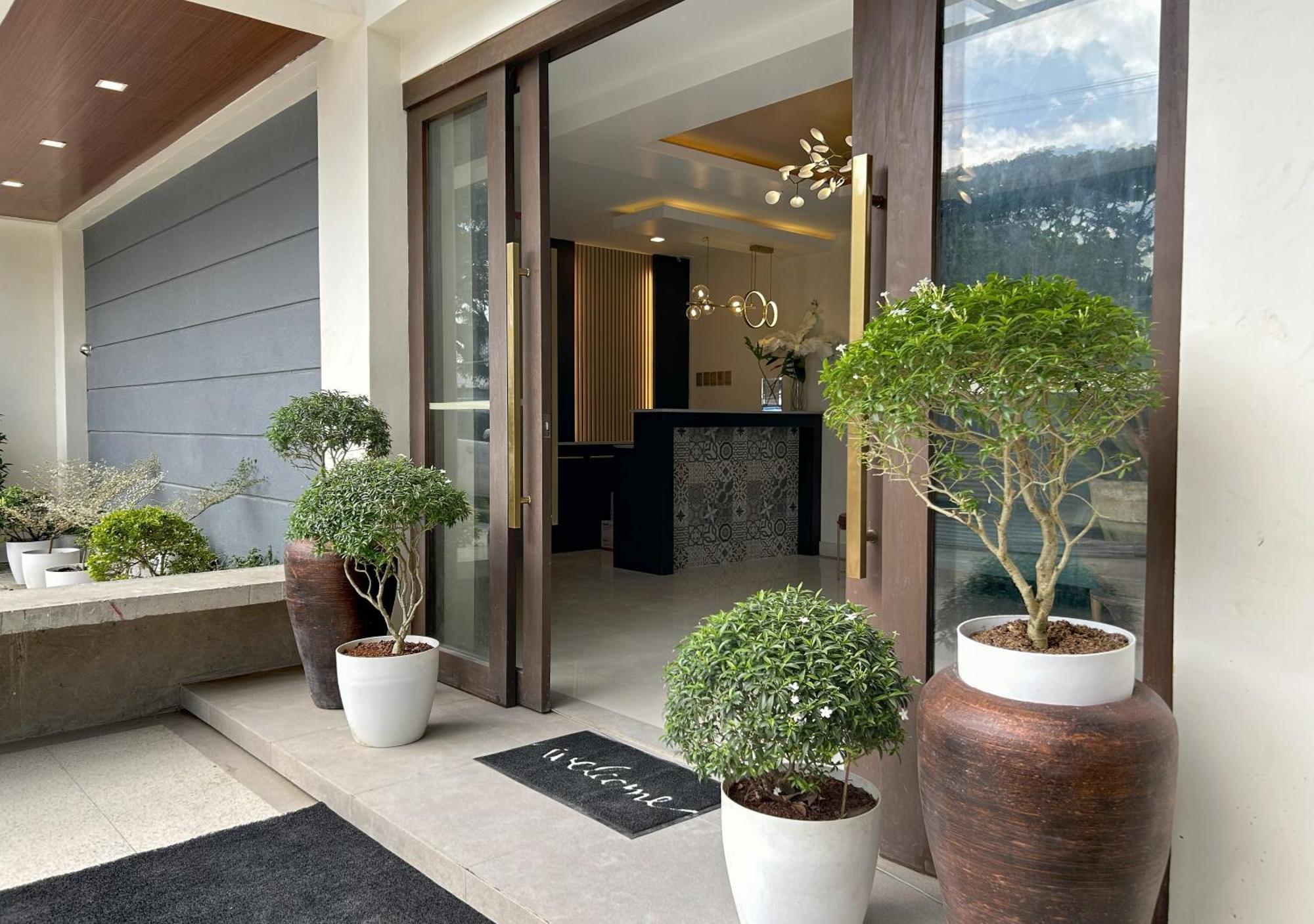 717 Residences 일로일로 외부 사진
