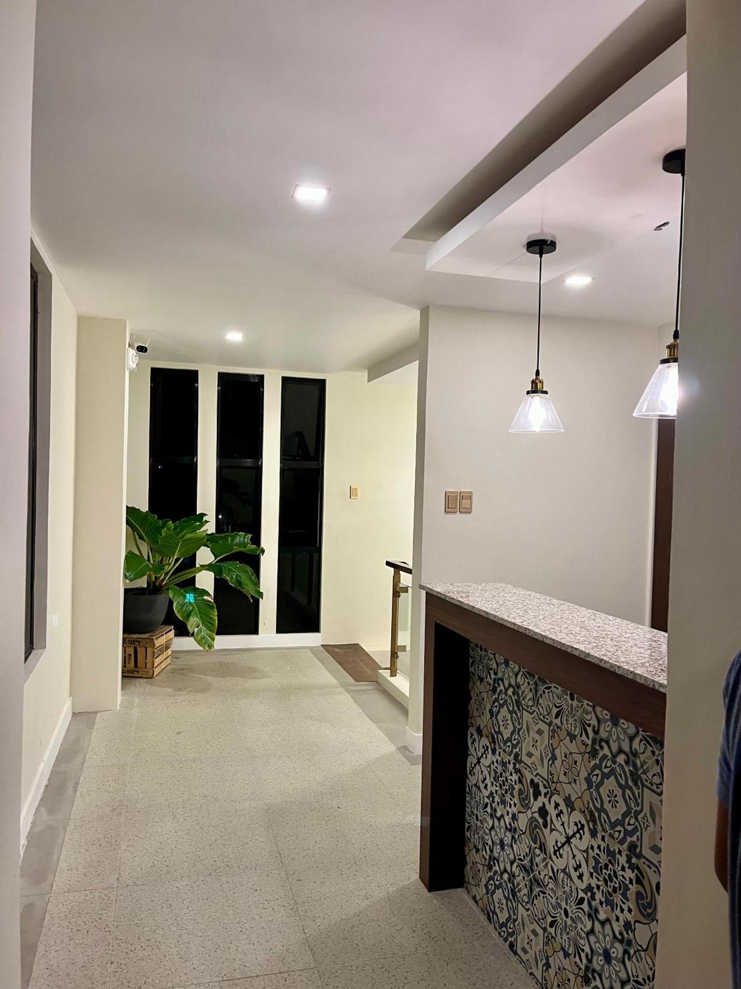 717 Residences 일로일로 외부 사진