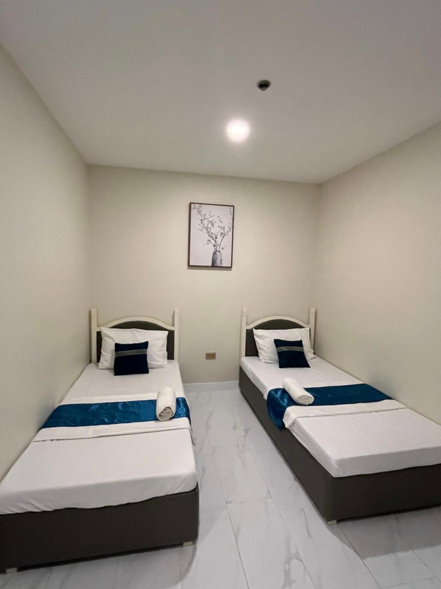717 Residences 일로일로 외부 사진